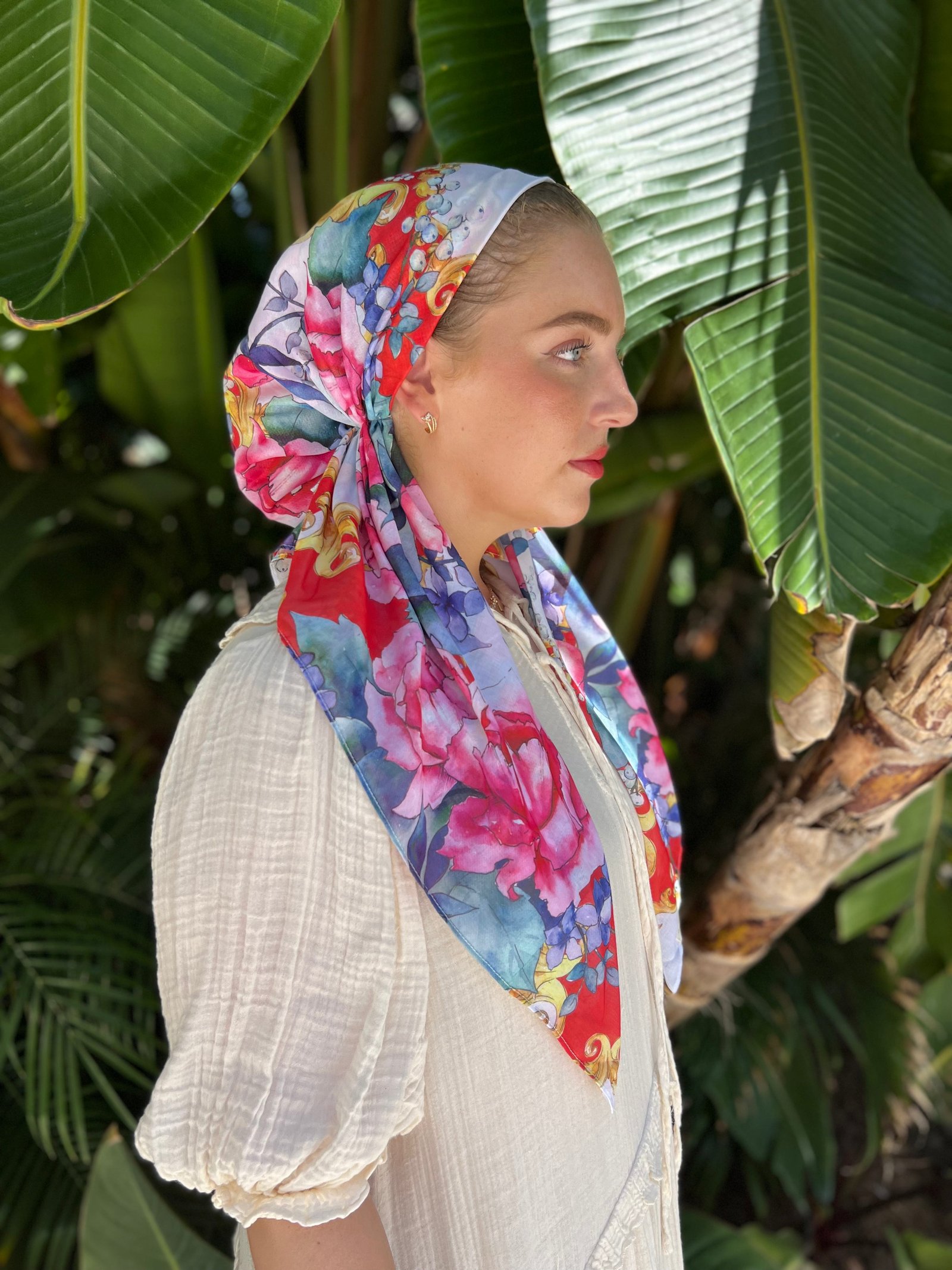 CLASSIC PRETIED Wild Vintage Florals Head Scarf (WITH VELVET GRIP)